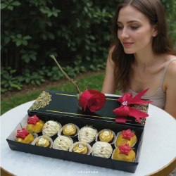 Estuche Luxury Selection: Fresas, Chocolate y Rosa