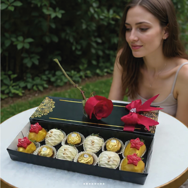 Estuche Luxury Selection: Fresas, Chocolate y Rosa