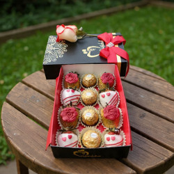 Estuche Armonía: Rosa Roja y Fresas con Chocolate Premium
