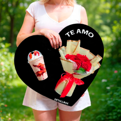 Panel Corazón "Me Gustas" con Fresas y Flores | Regalo Romántico Detallbox